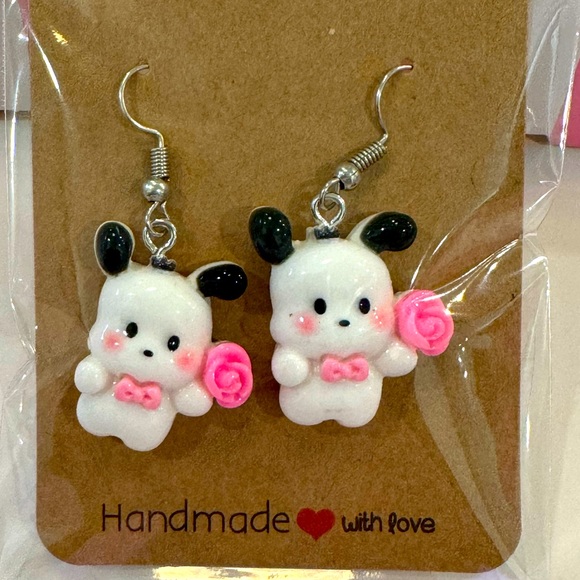 Pachacco (holding flower) Handcrafted Earrings Hypoallergenic NEW Hello Kitty - Picture 1 of 1